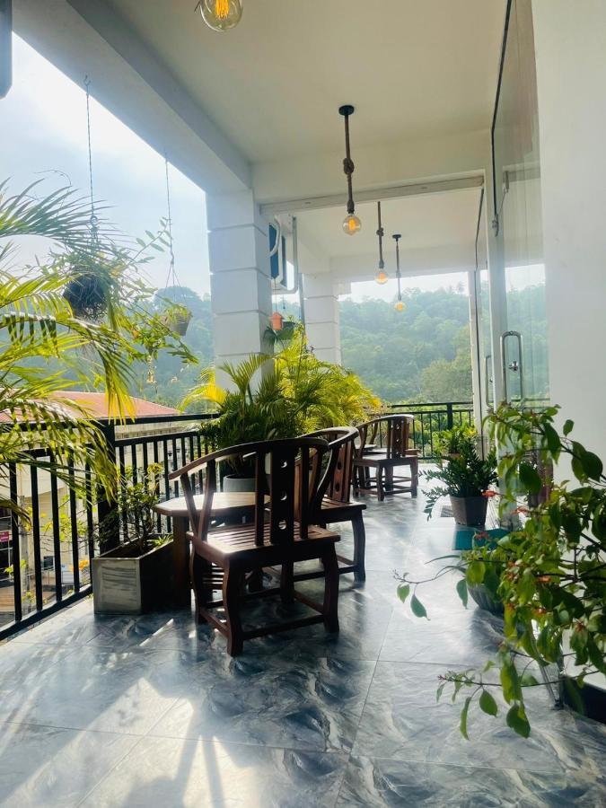 Maple Place Unawatuna Bagian luar foto