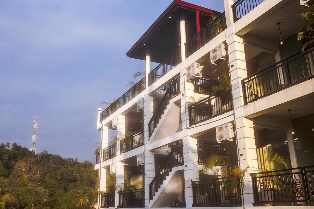 Maple Place Unawatuna Bagian luar foto